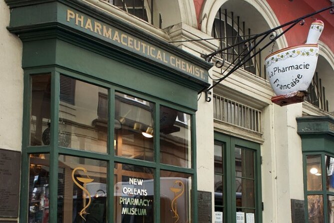 2-Hour French Quarter Ghost Walking Tour in New Orleans - Practical tips so the walk feels easy