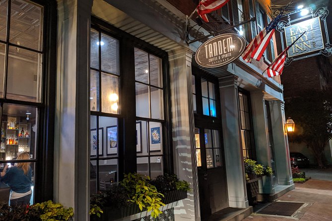 Bad Kitty Haunted Savannah Pub Crawl - Spooky, naughty ghosts - What the guides actually do (and how personalities show)