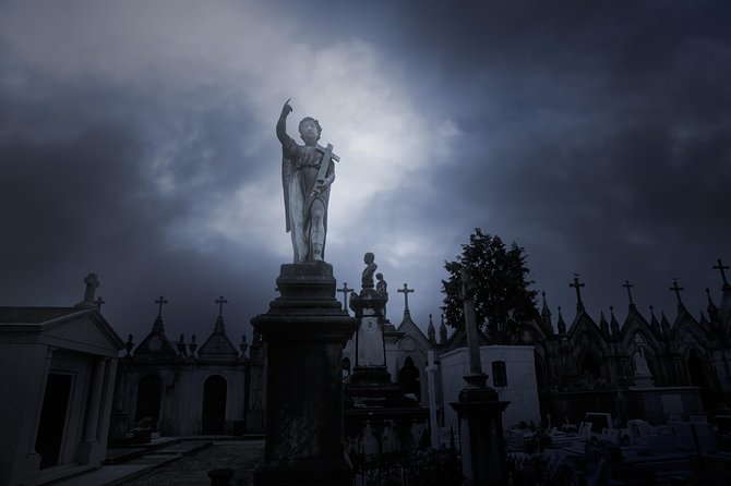 Cemetery and Ghost BYOB Bus Tour in New Orleans - Price, Timing, and What You’re Really Getting for $30