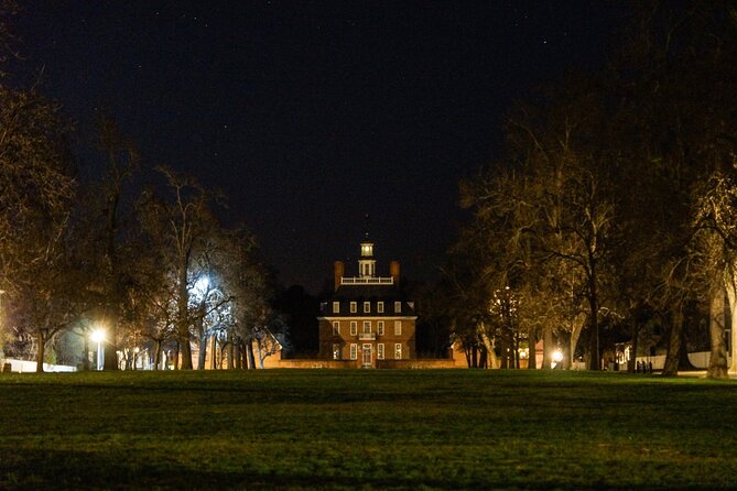 Colonial Ghosts: Ghostly Whispers of Williamsburg Ghost Tour - Weather, Timing, and Comfort Tips for a Late-Night Walk