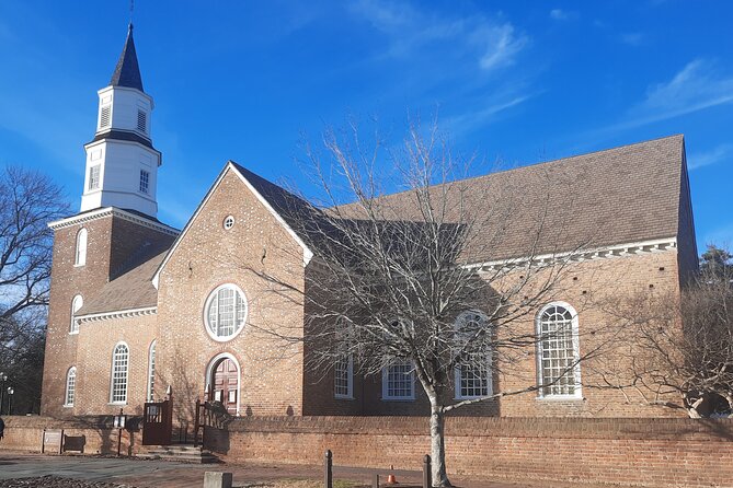 Colonial Williamsburg Ghost Stories and Walking Tour - Photo Opportunities: When the Guide Helps You Get the Shot