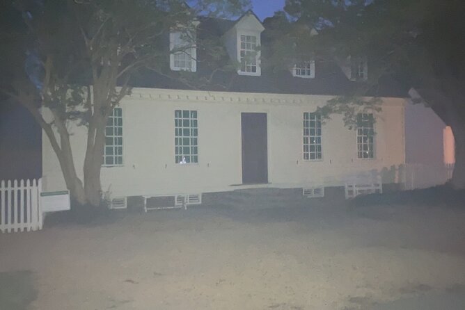 Colonial Williamsburg Ghost Stories and Walking Tour - Wheelchair and Stroller Friendly: What That Means for You
