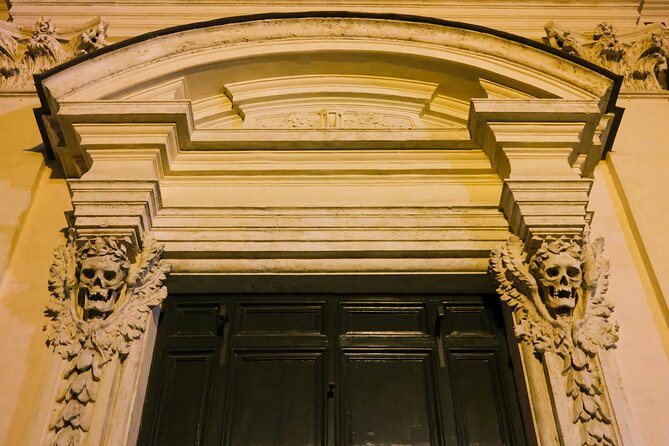 COMBO: Rome's Capuchin Crypts Tour & Rome's Dark Side Ghost Tour - Castel Sant’Angelo as the finale: Cenci family, judgment, and lingering questions