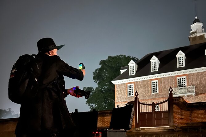 Dead Of Night Ghost Tour in Williamsburg / PARANORMAL EQUIPMENT - Safety, Weather, and Practical Reality Checks for Night Walking
