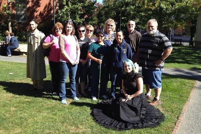 Double Trouble Combination Pass: 2 Tours (History & Ghost Tours) - Group Size, Walking Comfort, and October Crowds