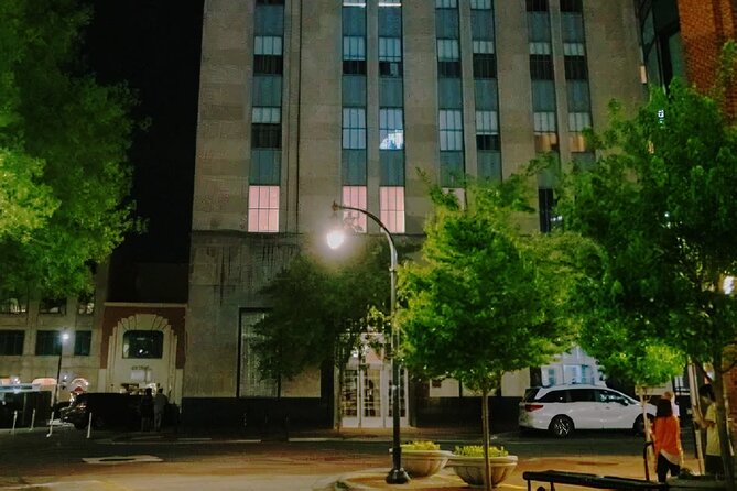 Durham Ghost Walk - Your 1-hour itinerary: what you’ll do on the street