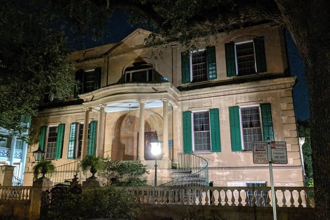 Fraidy Cat: The Family Fun Ghost Tour of Savannah - Timing and weather: what to wear so you don’t miss the fun