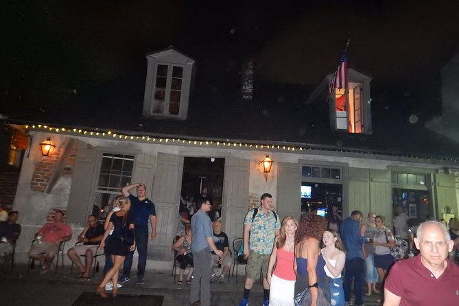 French Quarter Supernatural Ghost Hunt: Full Paranormal Lockdown - Stop 2: the Marie Laveau courtyard visit (respect, then back to work)