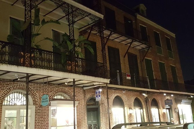 French Quarter Walking Ghost Tour of New Orleans - Entering the French Quarter at Night (and Why It Works)