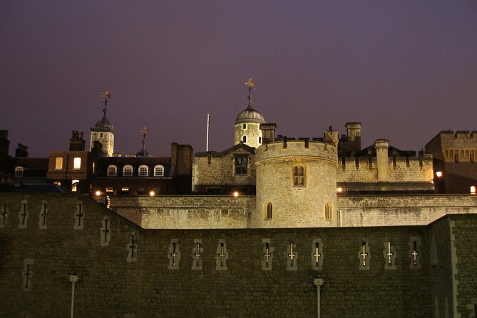 Ghastly Ghost Walking Tour in London - Stop 2: Meet The Street—back alleys, crime lore, and the spooky stories