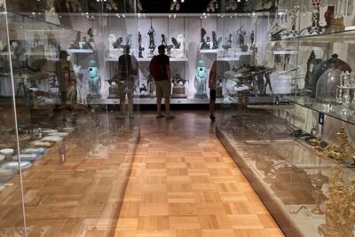 Ghost Stories: A Mysterious, Macabre Tour in the Metropolitan Museum - The Met’s fear-themed route: how the guided start helps you see more