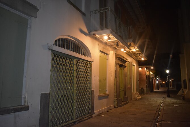 Ghost Stories and True Crime Walking Tour of the French Quarter - Stop 4: Bourbon Street, where true crime gets personal