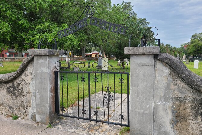 Ghost Tour of St. Augustine: The Original Haunted History Tour - Price and Value: Is $25 Worth It?