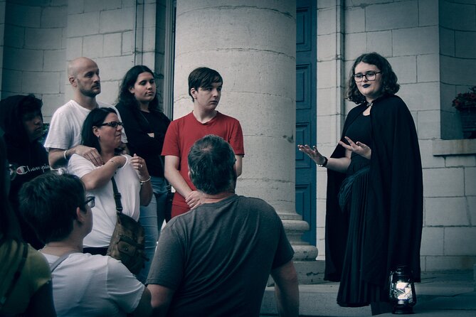 Ghost Tour of Toronto Original Haunted Walk - Stop 1 on Front Street: First Ghost Story, Then You Learn the Map