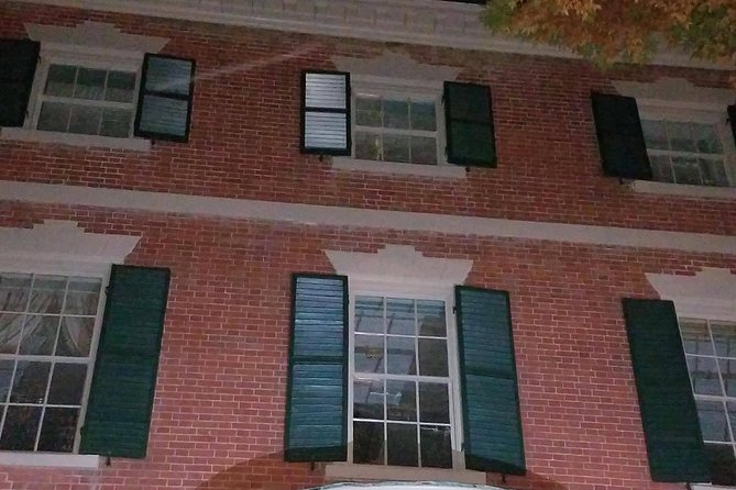 Haunted Footsteps Best Ghost & Paranormal Salem Tour - Should you book Haunted Footsteps in Salem?