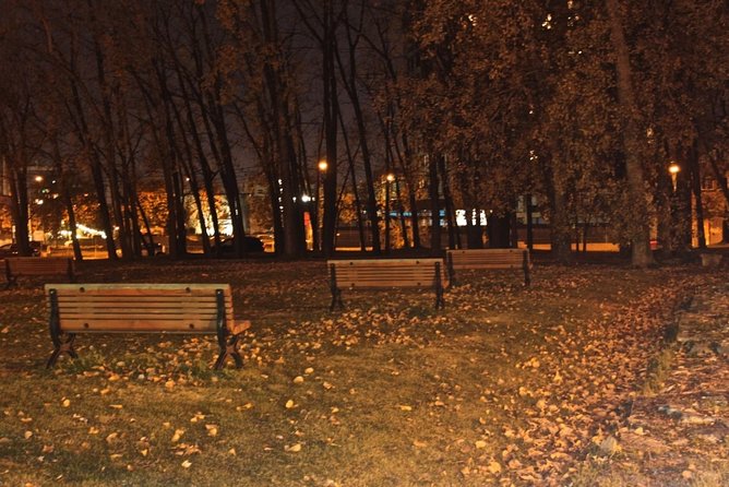 Haunted Griffintown Ghost Walking Tour in Montréal - The 90 minutes: what actually happens once you’re in Griffintown
