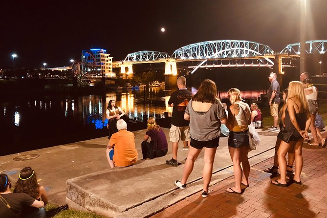 Haunted Nashville Boos and Booze Ghost Walking Tour - Your Guide and the Audio Setup: What Helps—and What Can Fray