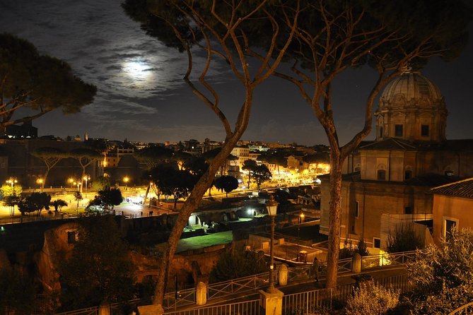 Haunted Rome Ghost Night Walking Tour - Via di Monserrato: from grim past to “haunted apartment block”
