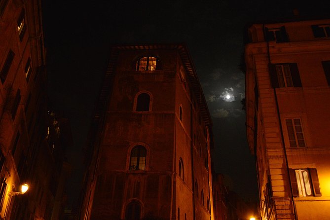 Haunted Rome Ghost Tour - The Original - Guides, group vibe, and what makes the night feel worth it