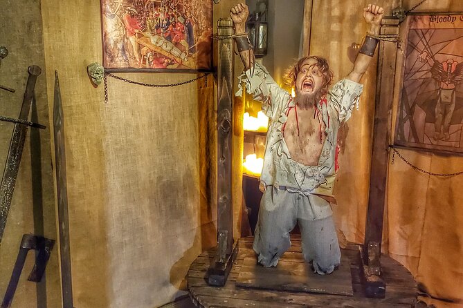 Hollywood Medieval Torture Museum Ticket with Ghost Hunting - How long you should budget: 45 minutes vs 1.5 hours