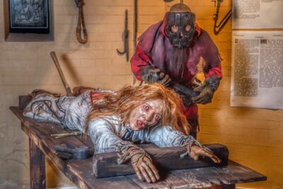 Hollywood Medieval Torture Museum Ticket with Ghost Hunting - Ghost Hunting app add-on: making the most of the spooky layer