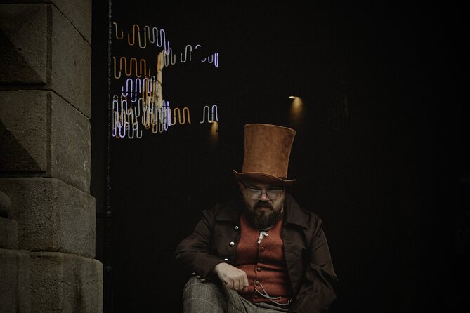 Leeds Ghost Tour Explore the Haunting History of Leeds - A brisk 1 hour 10 minutes through Leeds after dark