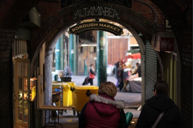 London Bridge Ghost Walking Tour - Southwark Cathedral: humble beginnings and lingering ghosts