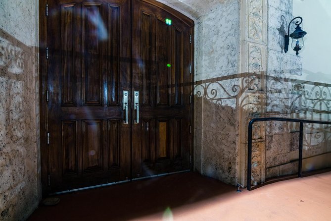 Menace, Murder & Malice: Miami Ghost Tours - Stop 4: Española Way, pretty street, darker stories