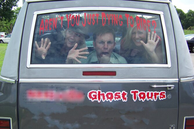 Nashville Haunted Hearse Ghost Tour 1 Hour Shared - The open-air hearse: fun ride, real-world comfort