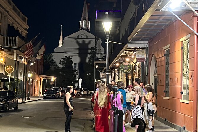 New Orleans : Best of Ghost & Voodoo Experience Walking Tour - French Quarter after dark: what the 2-hour walk is like