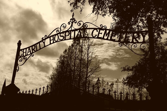 New Orleans Cemetery and Paranormal Investigation Bus Tour - Masonic Temple Cemetery #2: the architecture is the main spooky clue