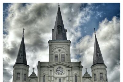 New Orleans Combo Tour: Voodoo, Vampire, and Ghost Tour - Meeting at Bon’s on Decatur and handling French Quarter foot traffic