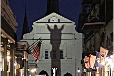 New Orleans Ghost Hunters 101 with Electronic Field Meter - The 1–2 Hour Walk: Pace, Group Size, and What Delays Look Like