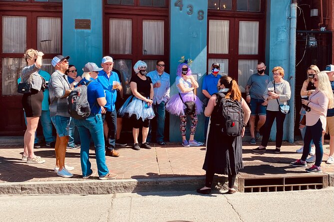 New Orleans Happy Hour Ghost Walking Tour Pub Crawl - The real value: bar-by-bar French Quarter know-how