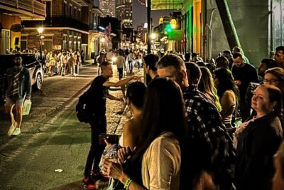 New Orleans Premier Ghost, Voodoo and Vampire Walking Tour - Meeting at 311 Exchange Pl: Start Point and First 15 Minutes