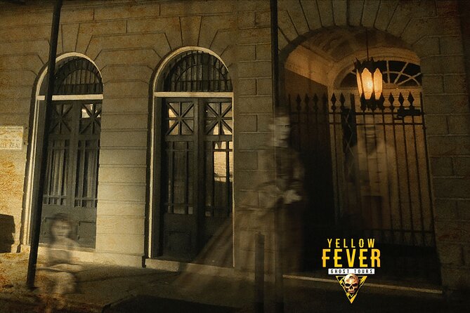 New Orleans Yellow Fever Ghost Tour - Walking Comfort: Shoes, Darkness, and Where Slipping Can Happen