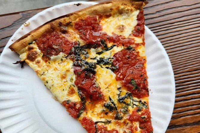 New York Greenwich Village Speakeasy and Ghost Tour (with pizza!) - Stop-by-Stop: From Little Branch to The Garret