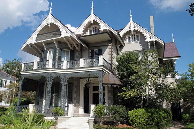 NOLA's BIG 4 PRIVATE CITY TOUR - NO GHOST, ONLY FACTS! - Metairie Cemetery near 5100 Pontchartrain Blvd: a landscape of family and memory