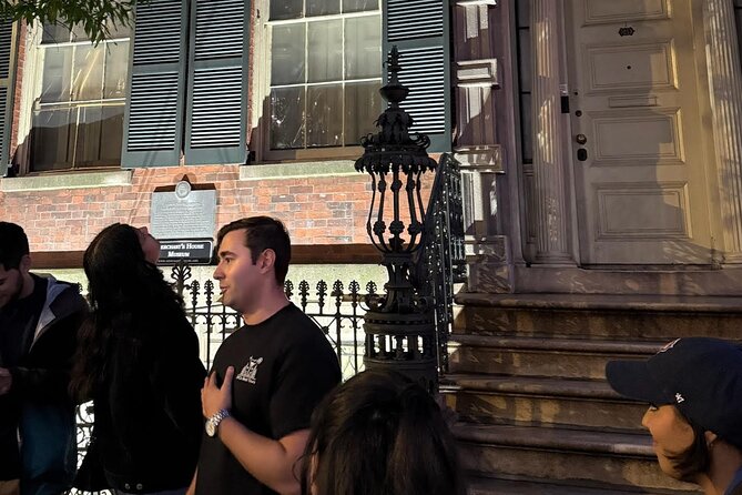 NYC Dark History Walking Tour: Ghosts, Murders, and Mafia - Washington Square Park: The Haunting Story Behind A Familiar Landmark