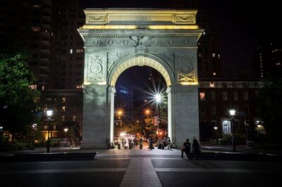 NYC Greenwich Village Ghost Tour - The Washington Square Arch and the Park’s Ghost Central Moment