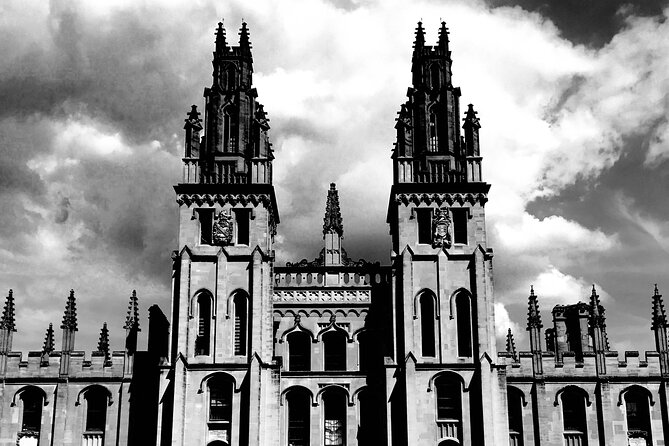 Oxford Twilight Ghost Tour - Why Oxford at twilight makes the ghost stories work