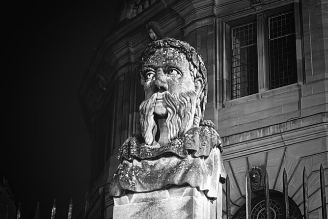Oxford Twilight Ghost Tour - The 1 hour 15 minute walk: what you should expect