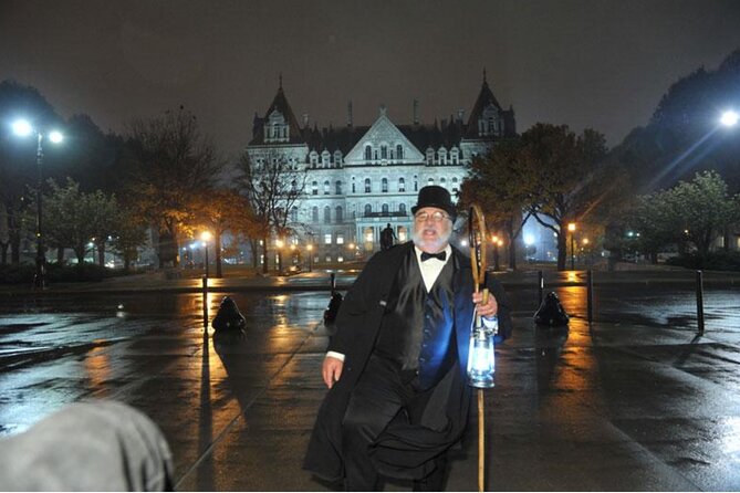 Palm Beach Ghost Tour - Stop 1: Worth Avenue Clock Tower and the Flying Dutchmen tales