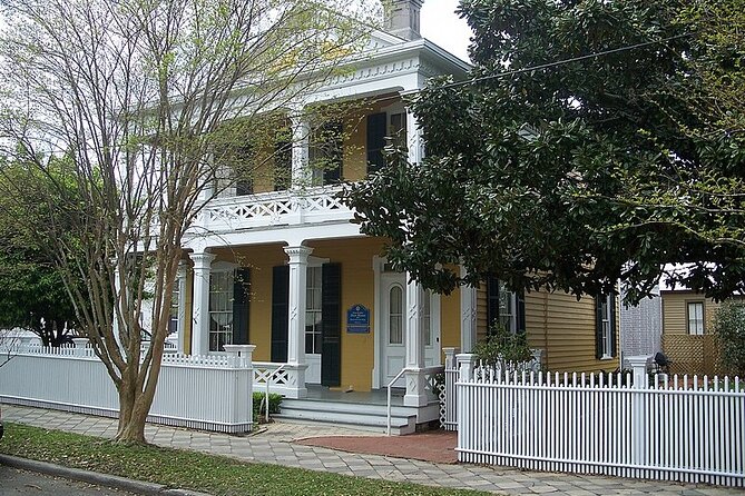Pensacola Most Haunted Ghost Tour & Scavenger Hunt - What This Pensacola Haunted Scavenger Hunt Feels Like