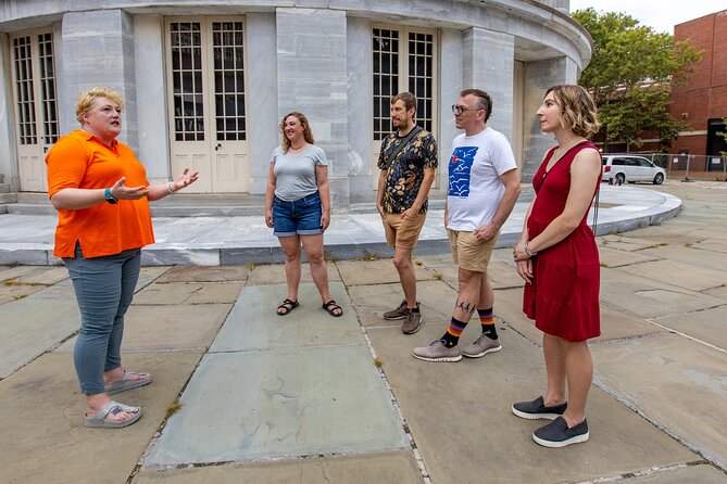 Philadelphia's Haunted History & Ghost Nighttime 1.5 Hour Tour - Carpenters’ Hall: First Continental Congress meetings and secret-society chills