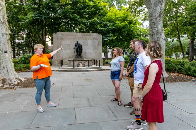 Philadelphia's Haunted History & Ghost Nighttime 1.5 Hour Tour - Bishop White House: flickering lights, footsteps, and a direct ghost presence