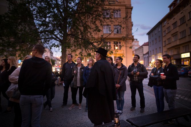 Prague Ghost and Legend of Old Town Walking Tour - The 90-minute route: what happens at each stop