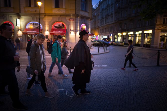 Prague Ghost and Legend of Old Town Walking Tour - What the best guides do right (and how to choose your mood)