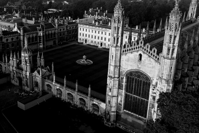 Private | Cambridge University Ghost Tour Led By University Alumni - Your one-hour circuit: from King’s Parade to Peterhouse