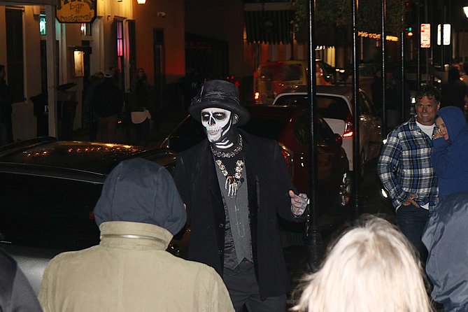 Private Ghost, Voodoo and Vampire Tour - Jackson Square: the landmark plus the witchy storyline thread